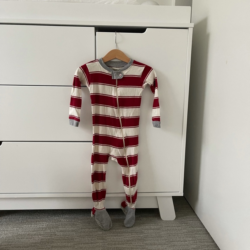 Burts Bees 100% Organic Cotton Striped Cmas PJs, size 18 months